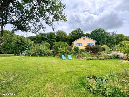 propriété 7 pièces 192 m²