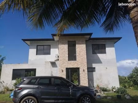 villa contemporaine neuve - martinique