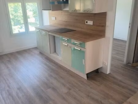 ? appartement t3 en cours de rénovation – tout neuf – 650/mois