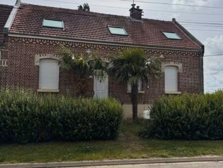 maison 2 pièces 99 m²