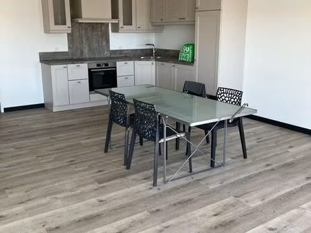 apparemment 85 m2 jard sur mer