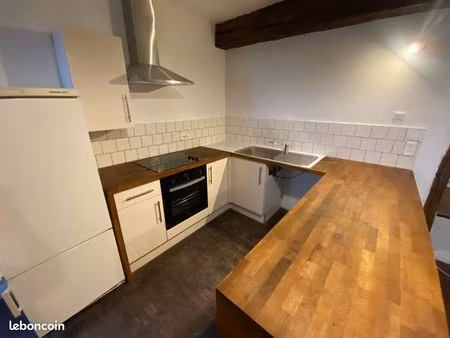 à louer – appartement t3 de 55 m² – centre de mansle (16230)