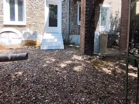 f2 rez de jardin