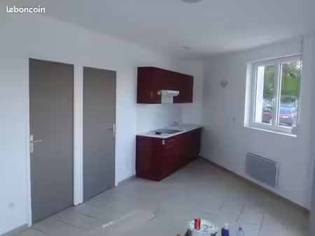 très bel appartement t2 (une chambre) à somain
