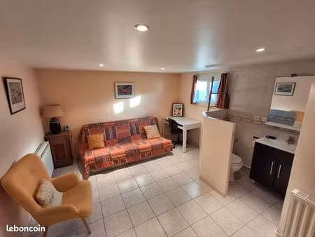 chambre/studio indépendant