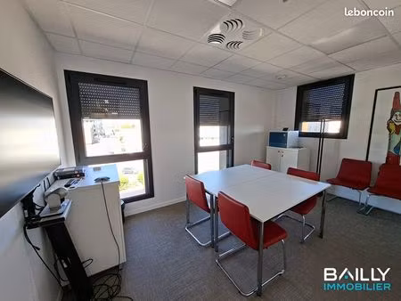 bureaux 128 m² la roche sur yon