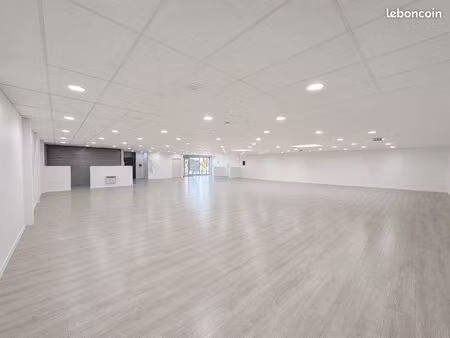 commerce orgeval