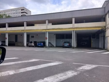 vente local d’activités besancon 25000 600m²