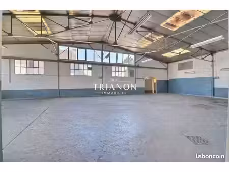 local commercial 445 m²