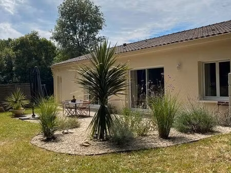 maison de plain-pied 85m2 - jardin 1200m2