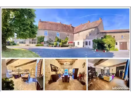 grande maison indépendante  gîte 4*  installations équestres. pas de frais d'agence
