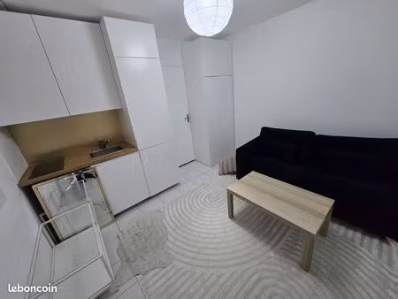 studio meublé à louer