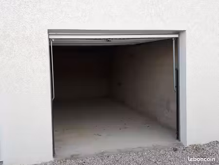 loue garage box