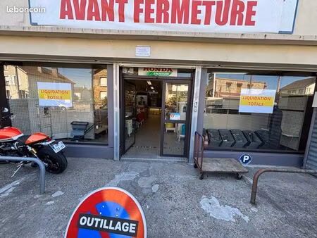 local commercial tout activité disponible
