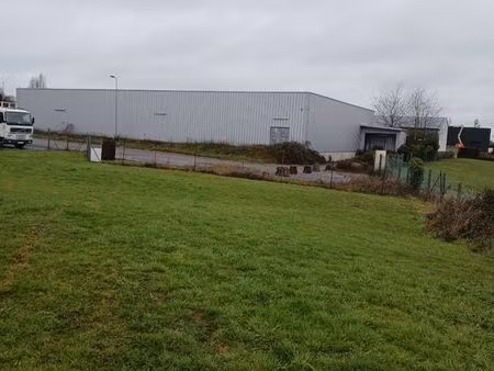 terrain commercial
