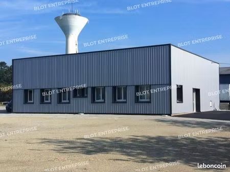 local d'activité 180 m²