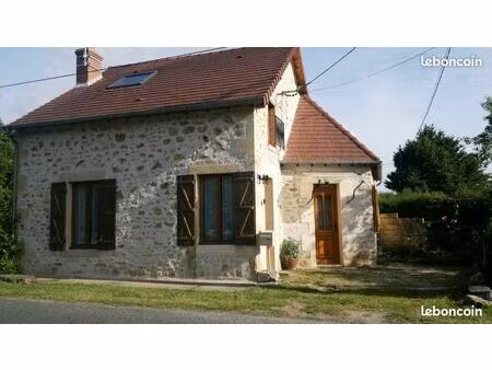 maison 100m² chateaumeillant