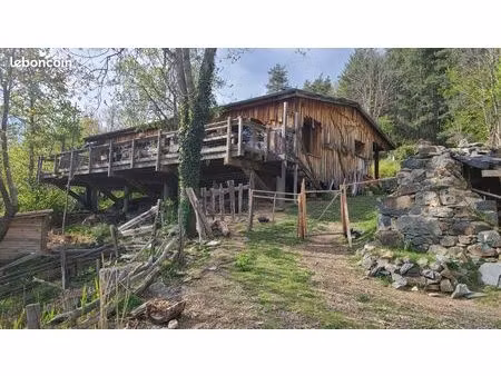 maison bois  terre   paille et bio-climatique
