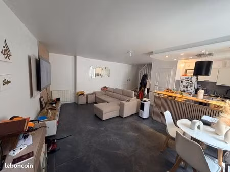 maison 4 pièces 71 m²