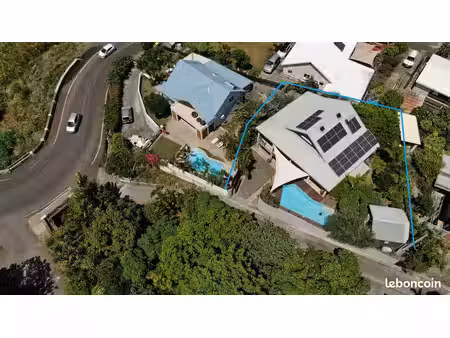 villa les avirons (97425) f4