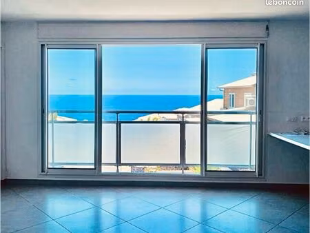 superbe villa/appt t4 – vue mer – saint-leu