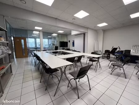 bureaux 1500 m² amiens