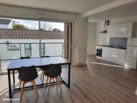 location appartement le fenouiller