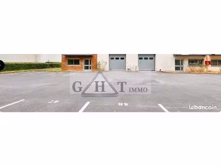 local bureaux 351 m²