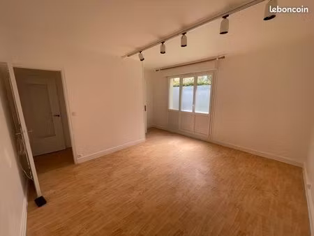 bureau médical / paramédical 18m2