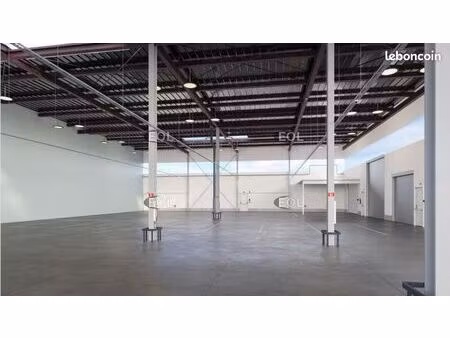 local industriel 3 969 m²