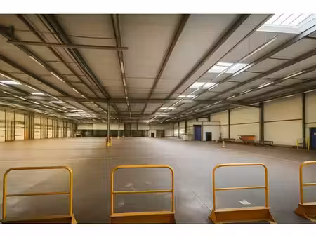 entrepôt 500 m² lille