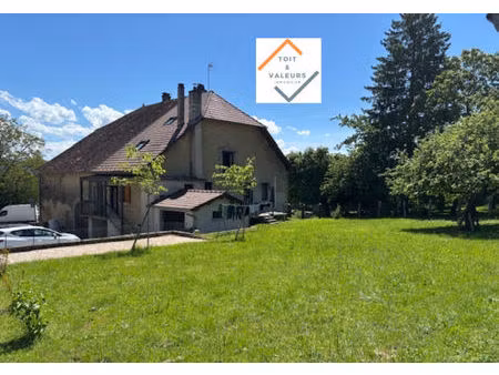 maison rénovée de 141 m² avec terrain de 990 m² ? secteur domblans
