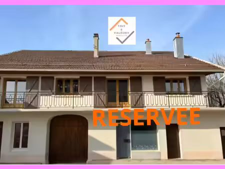 maison 4 chambres 198 m²