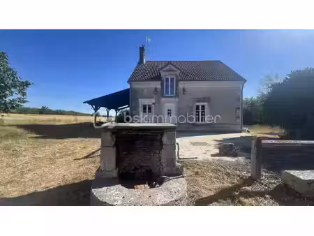 maison rénovée 102 m² – 3 chambres – 2 ha de terrain – rouvres-les-bois