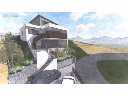 villa 5 pièces 136 m²