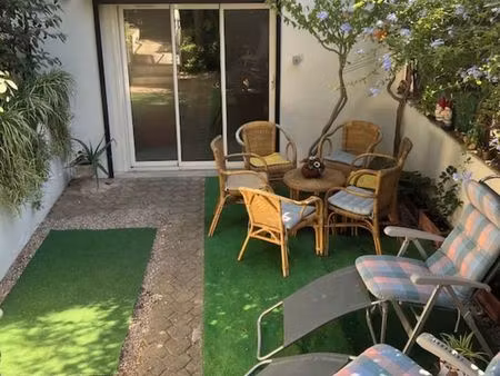 t2 en duplex avec jardin