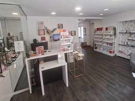institut de beauté commerce