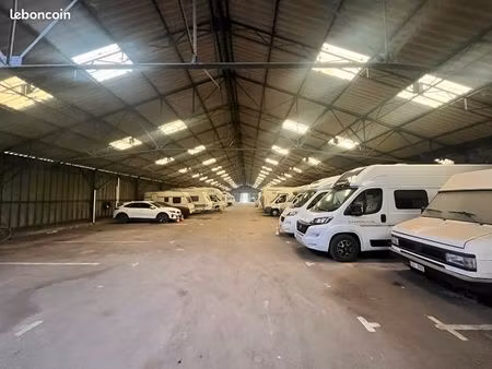 emplacement sécurisé pour camping-car  voiture de collection ou gros véhicule – wambrechie