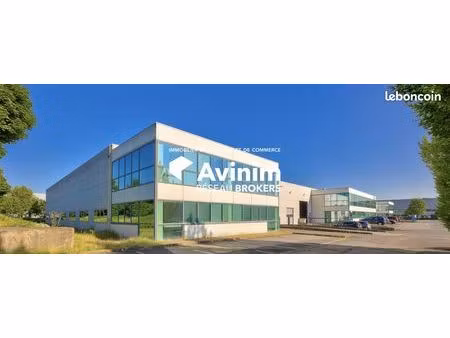 local 2647 m² chilly-mazarin