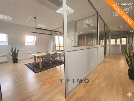 bureaux 1708 m² mantes la jolie
