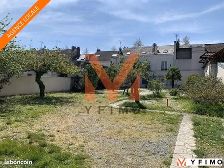 bureaux 200 m² mantes la jolie