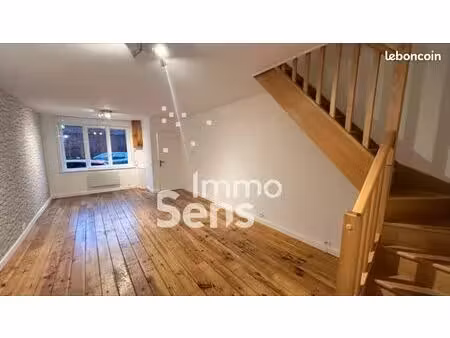 maison 5 pièces 94 m²