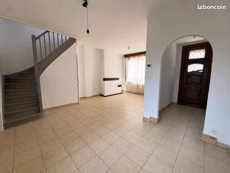 maison 4 pièces 98 m²