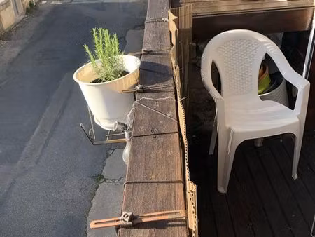 à vendre maison avec garage. 200m2