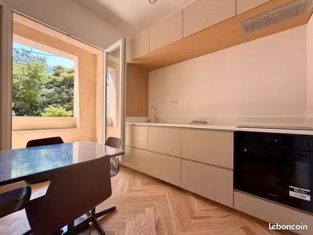t4 aux allures cosy et sa terrasse au sud