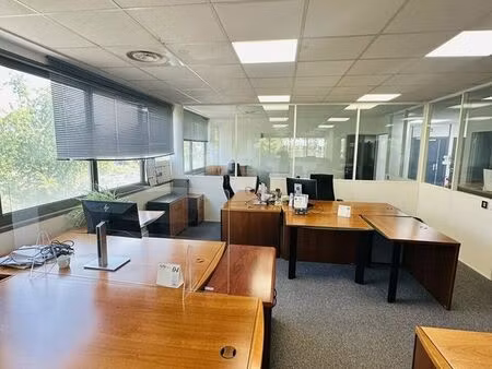 bureaux 450 m² poissy