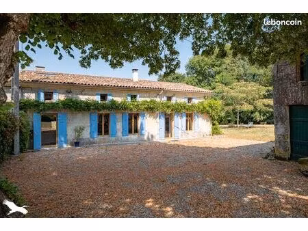 moulin 6 pièces 200 m²