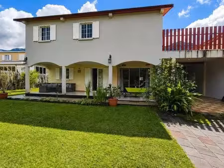 propriété 7 pièces 153 m²