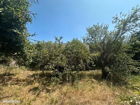 terrain 624 m² lagord