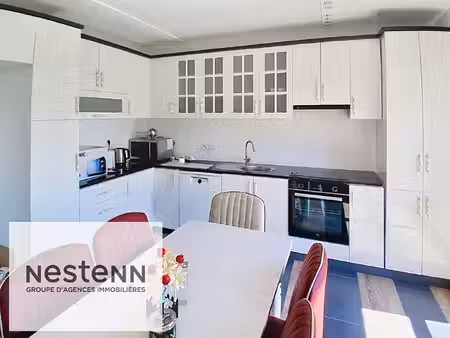 appartement récent de 92 m² avec balcon